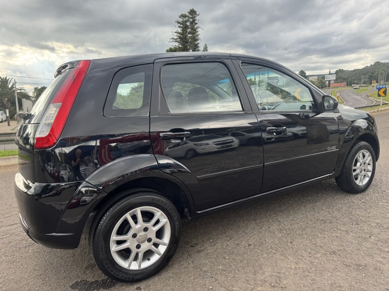 FIESTA 1.6 MPI HATCH 8V FLEX 4P MANUAL - 2010 - DOIS IRMãOS