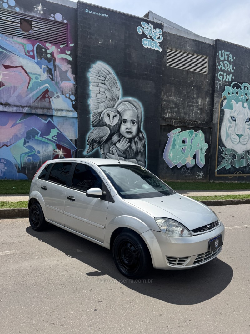 fiesta 1.0 mpi trend hatch 8v flex 4p manual 2004 caxias do sul