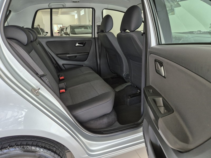 FOX 1.6 MSI COMFORTLINE 8V FLEX 4P MANUAL - 2015 - BENTO GONçALVES