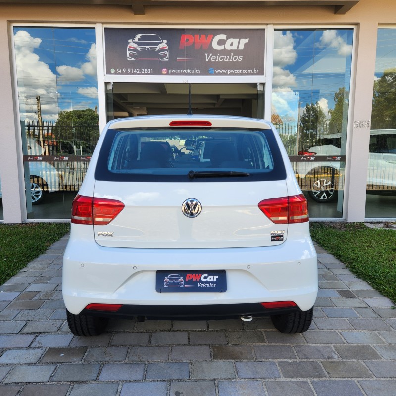 FOX 1.6 COMFORTLINE 8V FLEX 4P MANUAL - 2018 - BENTO GONçALVES