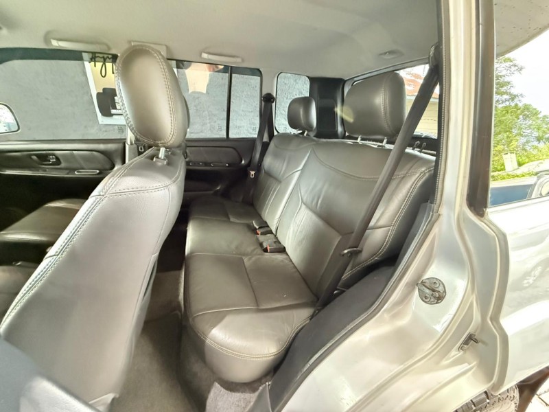 PAJERO TR4 2.0 4X4 16V 140CV FLEX 4P AUTOMÁTICO - 2010 - FARROUPILHA