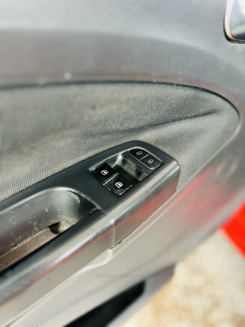 SAVEIRO 1.6 MI TRENDLINE CS 8V FLEX 2P MANUAL - 2015 - CAXIAS DO SUL