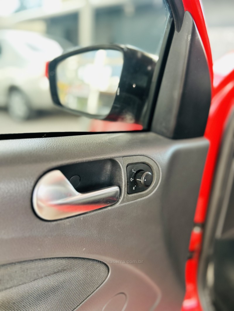 SAVEIRO 1.6 MI TRENDLINE CS 8V FLEX 2P MANUAL - 2015 - CAXIAS DO SUL