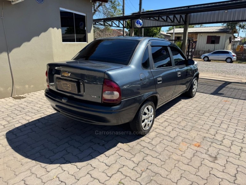 CLASSIC 1.0 MPFI 8V GASOLINA 4P MANUAL - 2009 - MONTENEGRO