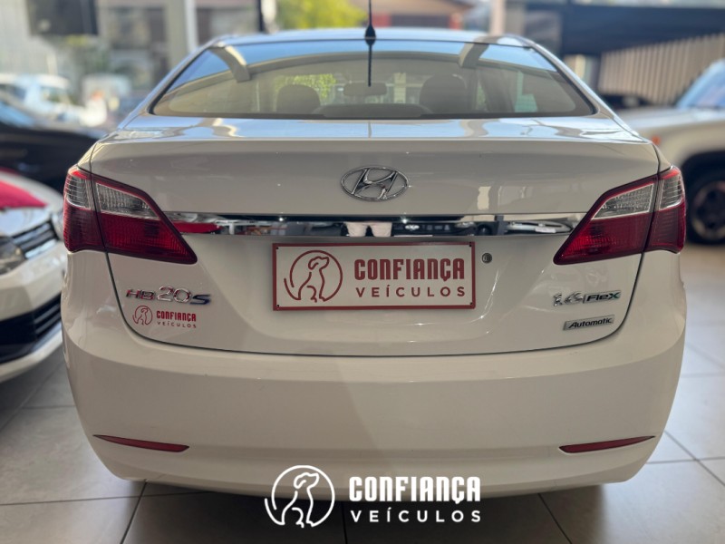 HB20S 1.6 COMFORT PLUS 16V FLEX 4P AUTOMÁTICO - 2015 - BENTO GONçALVES