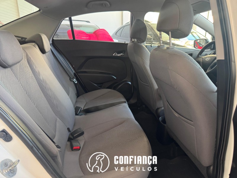 HB20S 1.6 COMFORT PLUS 16V FLEX 4P AUTOMÁTICO - 2015 - BENTO GONçALVES