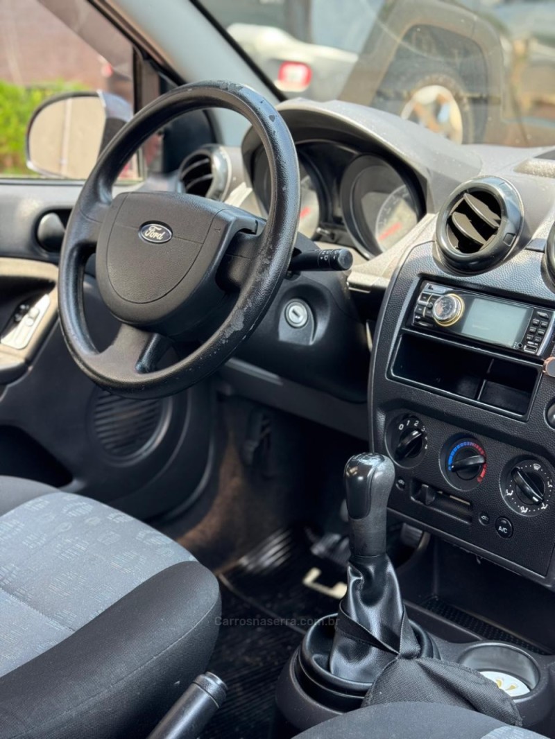 FIESTA 1.0 MPI CLASS 8V FLEX 4P MANUAL - 2014 - MONTENEGRO