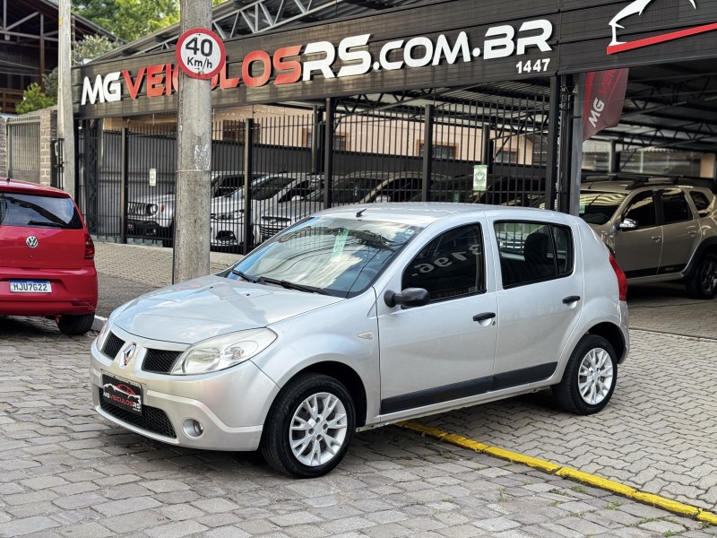 sandero 1.6 expression 8v flex 4p manual 2009 caxias do sul