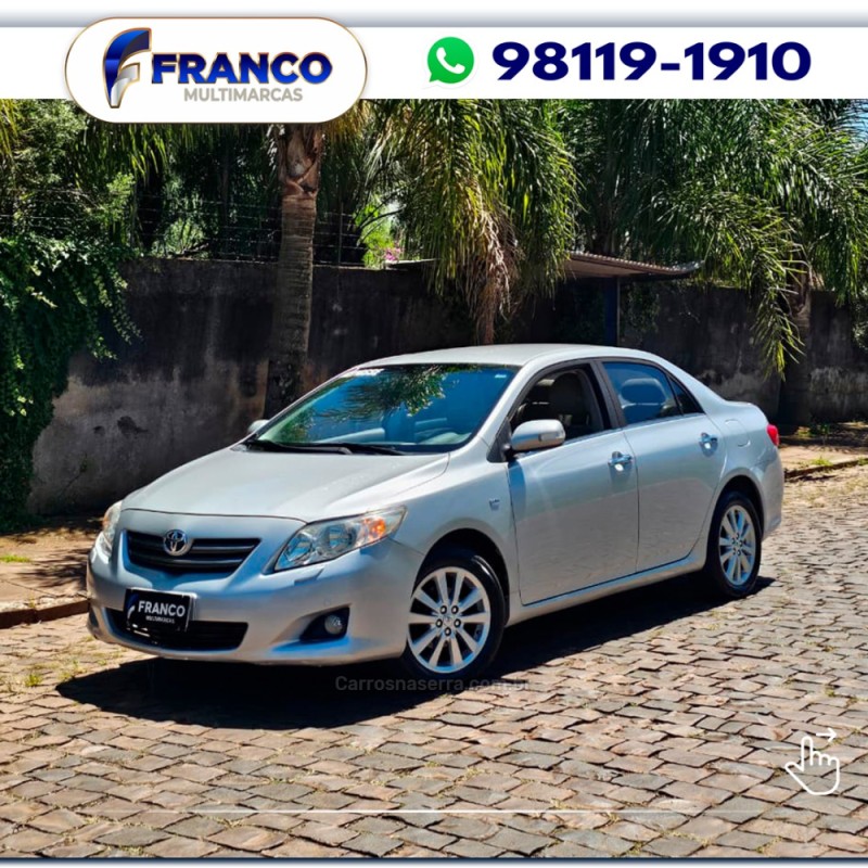 TOYOTA - COROLLA - 2008/2009 - Prata - R$ 47.500,00