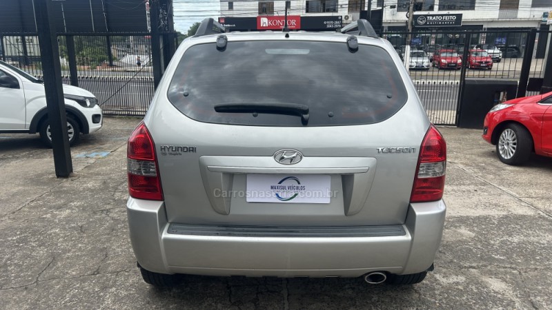 TUCSON 2.0 MPFI GL 16V 142CV 2WD GASOLINA 4P MANUAL - 2009 - GRAVATAí