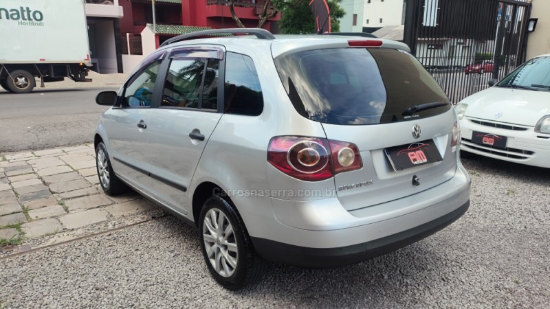 SPACEFOX 1.6 MI 8V FLEX 4P MANUAL - 2009 - CAXIAS DO SUL
