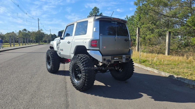 T4 3.0 TETO RÍGIDO 16V TURBO ELETRONIC DIESEL 2P MANUAL - 2015 - BENTO GONçALVES