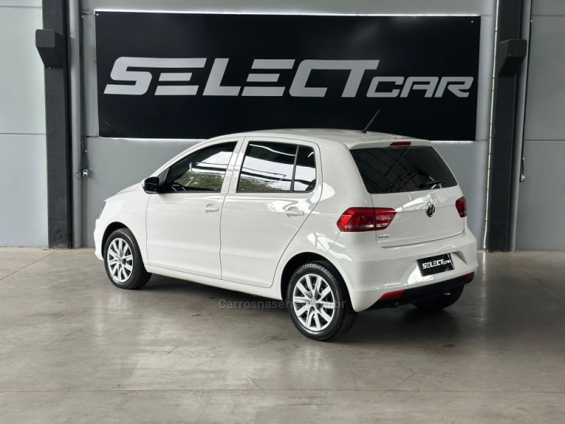 FOX 1.0 MI COMFORTLINE 8V FLEX 4P MANUAL - 2016 - NOVO HAMBURGO