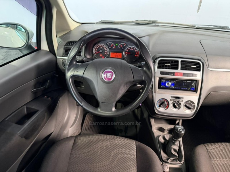 PUNTO 1.4 ELX 8V FLEX 4P MANUAL - 2008 - VACARIA