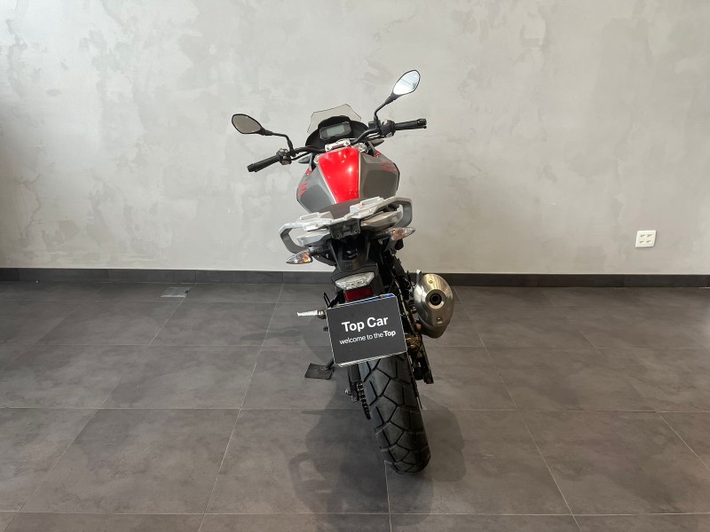 320I 2.0 16V GASOLINA 4P MANUAL - 2019 - VACARIA