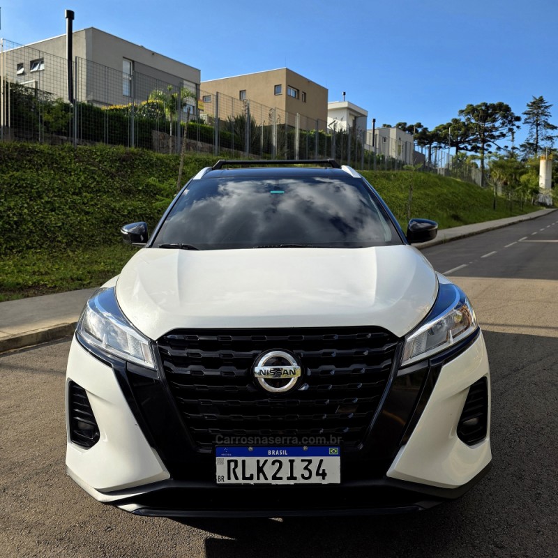 KICKS 1.6 ADVANCE 16V PLUS CVT FLEX 4P AUTOMÁTICO - 2022 - CAXIAS DO SUL