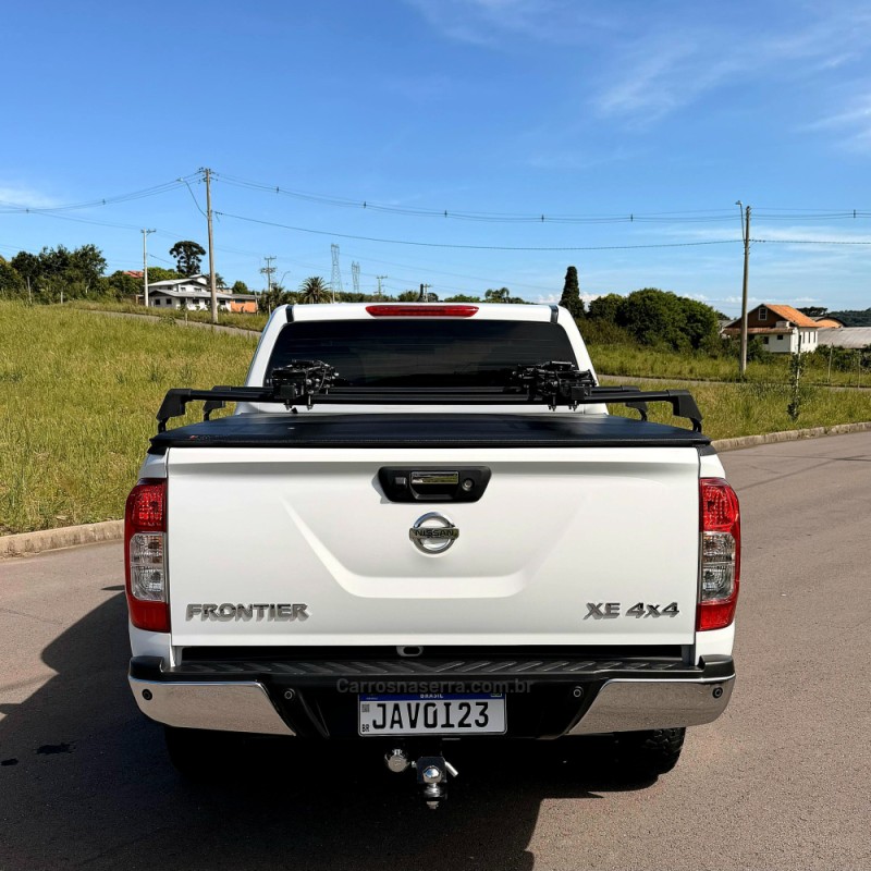 FRONTIER 2.3 XE 4X4 CD BI TURBO DIESEL 4P AUTOMÁTICO - 2021 - CAXIAS DO SUL