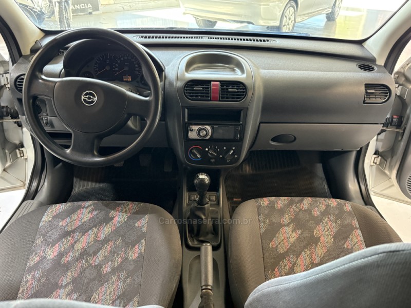 CORSA 1.0 MPFI 8V GASOLINA 4P MANUAL - 2004 - CAXIAS DO SUL
