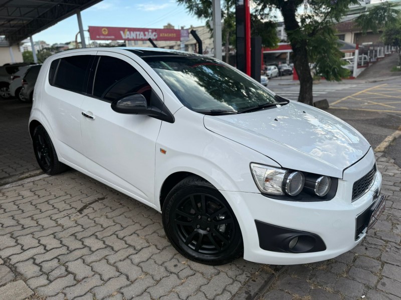 sonic 1.6 ltz 16v flex 4p automatico 2013 caxias do sul