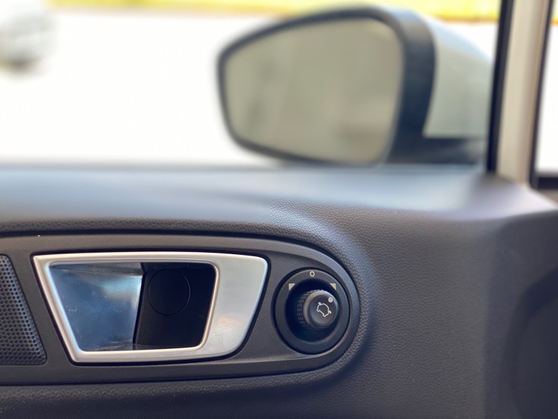 FIESTA 1.6 SE SEDAN 16V FLEX 4P AUTOMÁTICO - 2014 - CAXIAS DO SUL