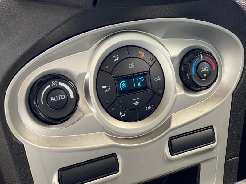 FIESTA 1.6 SE SEDAN 16V FLEX 4P AUTOMÁTICO - 2014 - CAXIAS DO SUL