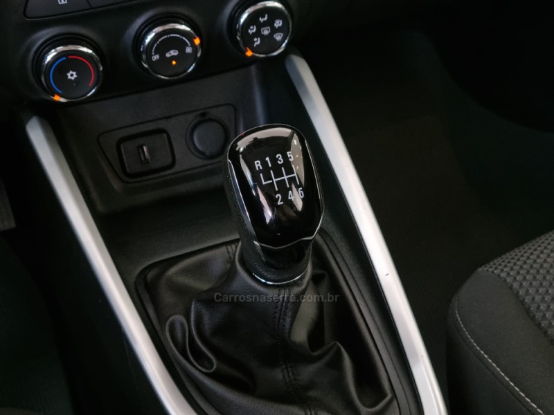 ONIX 1.0 LT 12V FLEX 4P MANUAL - 2023 - CAXIAS DO SUL