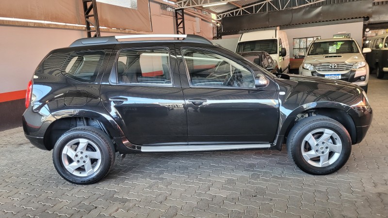 DUSTER 1.6 DYNAMIQUE 4X2 16V FLEX 4P MANUAL - 2013 - GARIBALDI