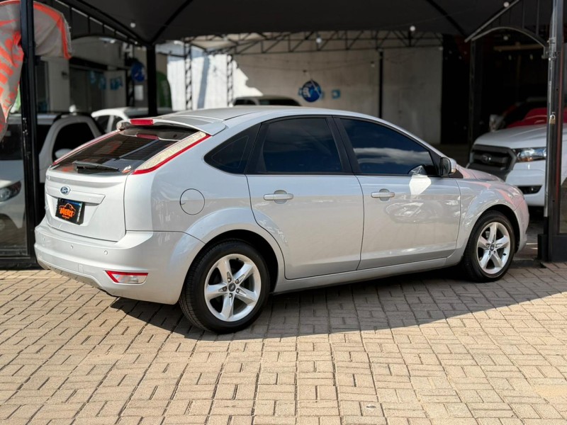 FOCUS 1.6 GLX 8V FLEX 4P MANUAL - 2012 - LAGOA VERMELHA