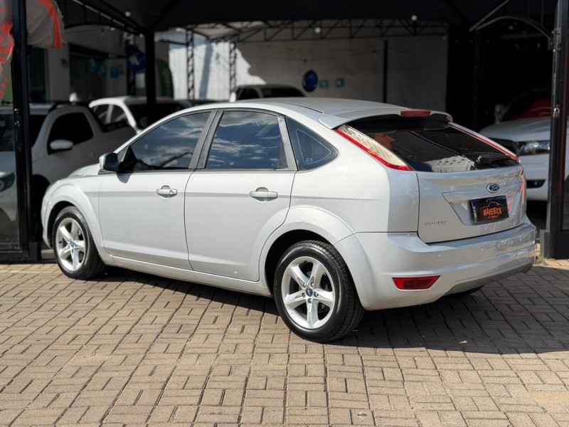 FOCUS 1.6 GLX 8V FLEX 4P MANUAL - 2012 - LAGOA VERMELHA