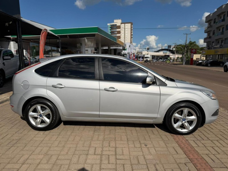 FOCUS 1.6 GLX 8V FLEX 4P MANUAL - 2012 - LAGOA VERMELHA