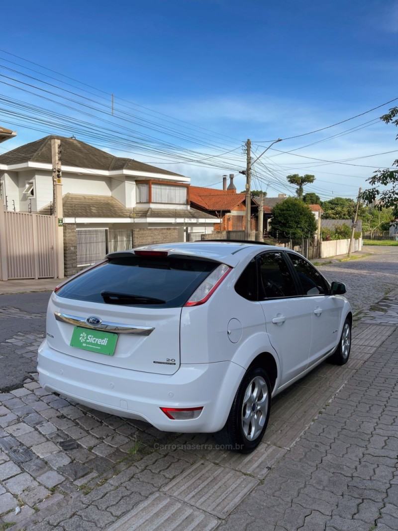 FOCUS 2.0 TITANIUM HATCH 16V FLEX 4P AUTOMÁTICO - 2012 - BENTO GONçALVES