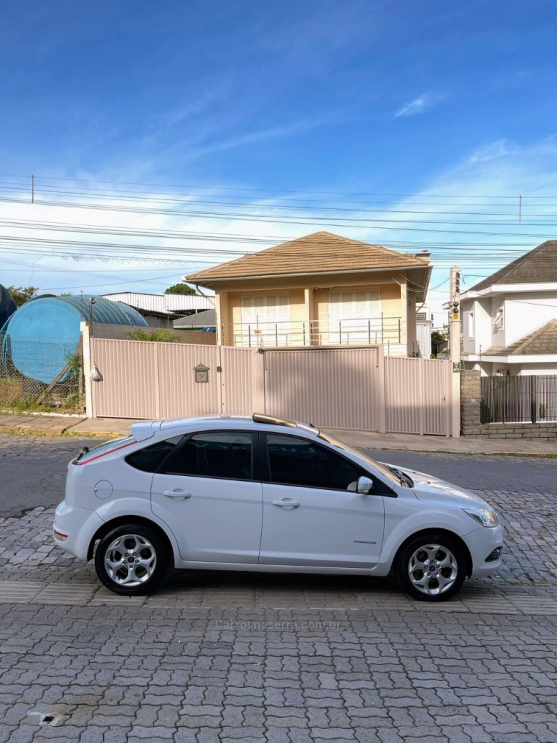 FOCUS 2.0 TITANIUM HATCH 16V FLEX 4P AUTOMÁTICO - 2012 - BENTO GONçALVES