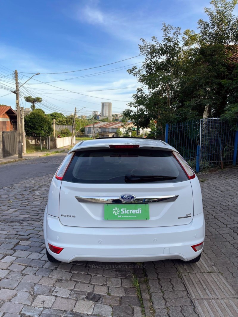 FOCUS 2.0 TITANIUM HATCH 16V FLEX 4P AUTOMÁTICO - 2012 - BENTO GONçALVES