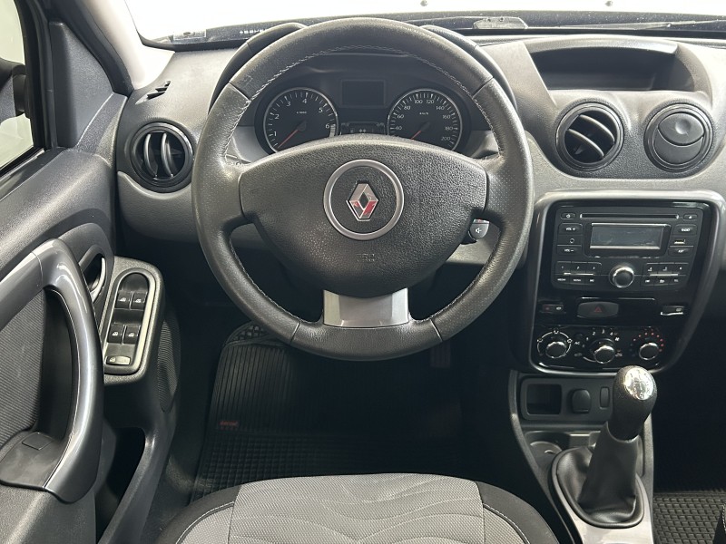 DUSTER 1.6 DYNAMIQUE 4X2 16V FLEX 4P MANUAL - 2013 - CAXIAS DO SUL
