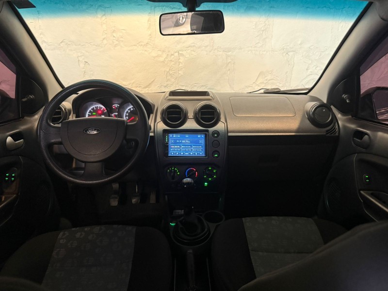 FIESTA 1.0 MPI 8V GASOLINA 4P MANUAL - 2011 - CAXIAS DO SUL