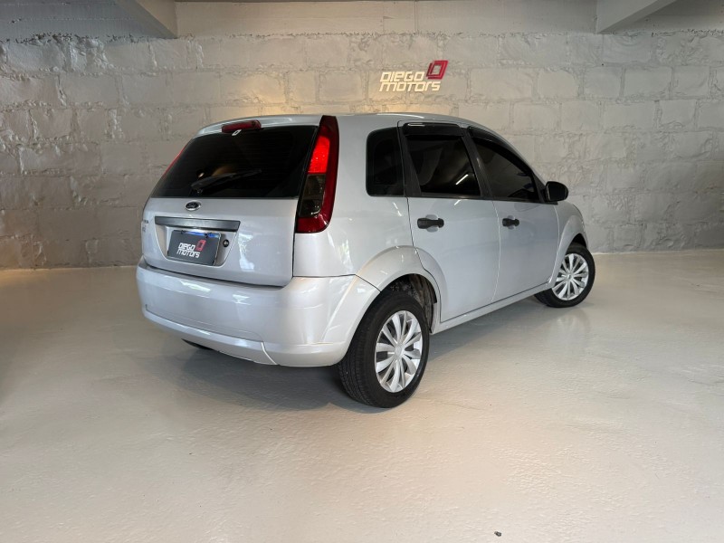 FIESTA 1.0 MPI 8V GASOLINA 4P MANUAL - 2011 - CAXIAS DO SUL