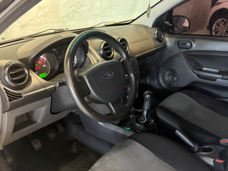 FIESTA 1.0 MPI 8V GASOLINA 4P MANUAL - 2011 - CAXIAS DO SUL