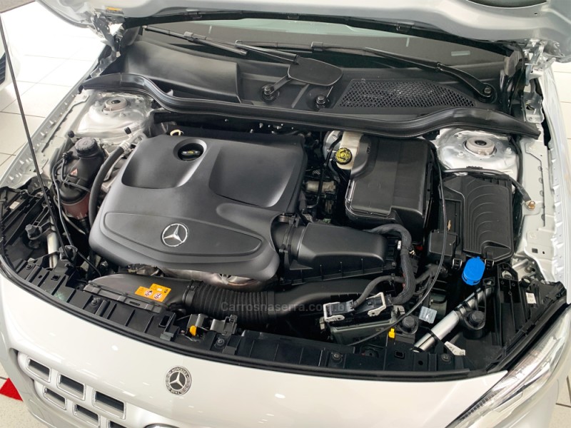 GLA 200 1.6 CGI ADVANCE 16V TURBO FLEX 4P AUTOMÁTICO - 2019 - PORTO ALEGRE