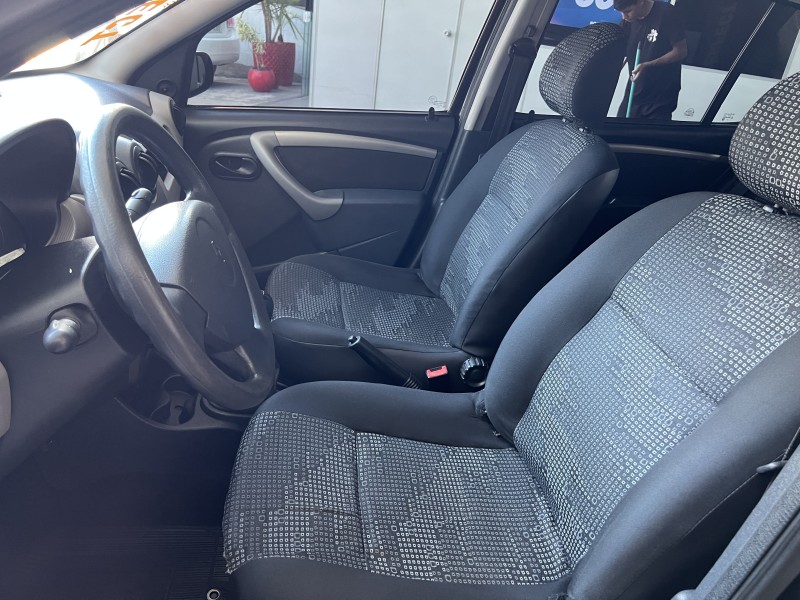 SANDERO 1.0 EXPRESSION 16V FLEX 4P MANUAL - 2009 - PORTãO