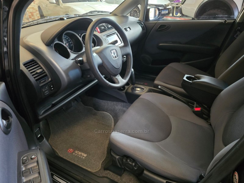 FIT 1.4 LX 16V FLEX 4P AUTOMÁTICO - 2005 - FARROUPILHA