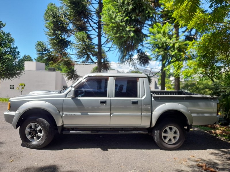 L200 2.5 GLS 4X4 CD 8V TURBO DIESEL 4P MANUAL - 2002 - FARROUPILHA