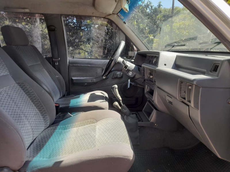 L200 2.5 GLS 4X4 CD 8V TURBO DIESEL 4P MANUAL - 2002 - FARROUPILHA