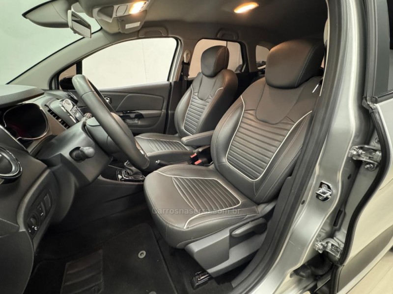 CAPTUR 1.6 16V FLEX INTENSE AUTOMÁTICO - 2019 - CAXIAS DO SUL