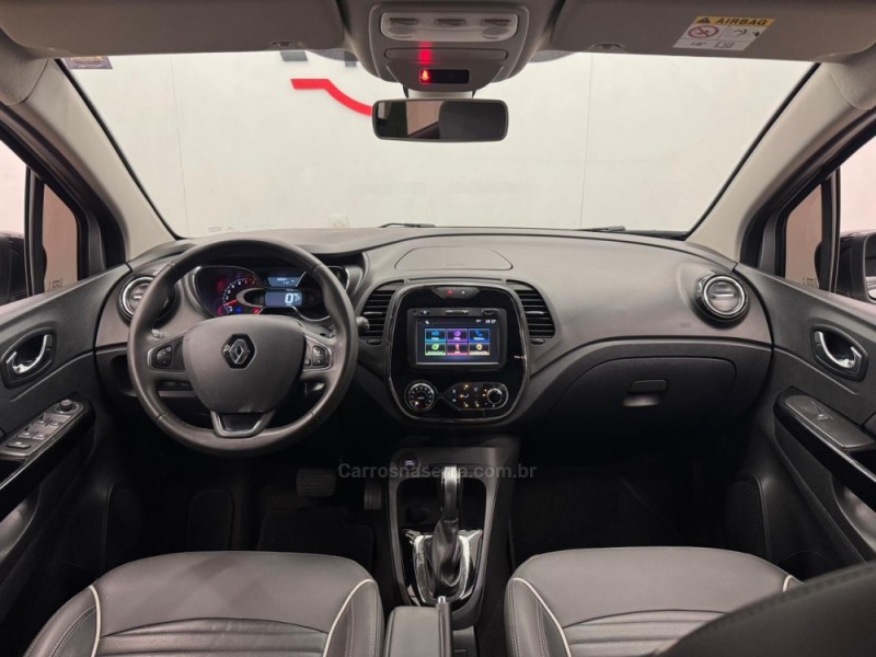 CAPTUR 1.6 16V FLEX INTENSE AUTOMÁTICO - 2019 - CAXIAS DO SUL