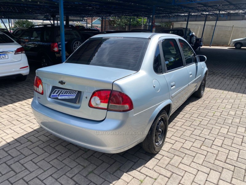 CLASSIC 1.0 MPFI LS 8V FLEX 4P MANUAL - 2011 - CANELA