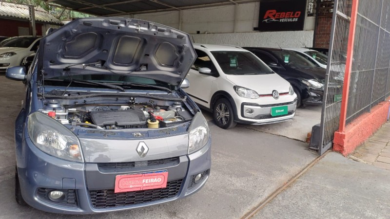 SANDERO 1.0 EXPRESSION 16V FLEX 4P MANUAL - 2014 - CAXIAS DO SUL