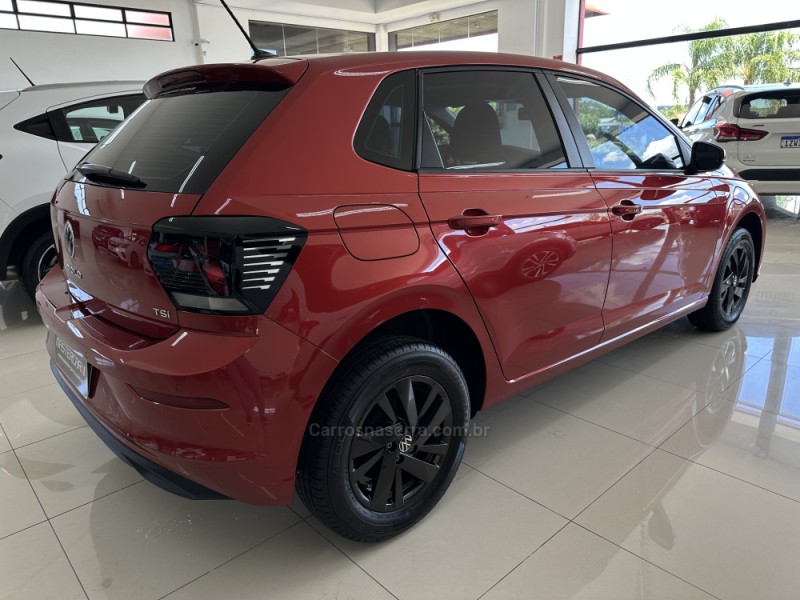 POLO 1.0 TSI COMFORTLINE 12V FLEX 4P AUTOMÁTICO - 2023 - CHARQUEADAS