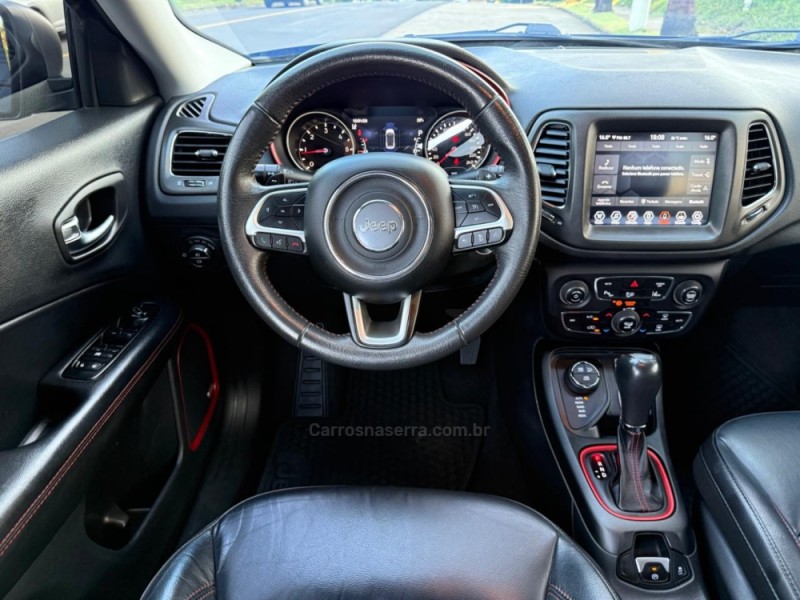 COMPASS 2.0 16V DIESEL TRAILHAWK 4X4 AUTOMÁTICO - 2019 - IVOTI