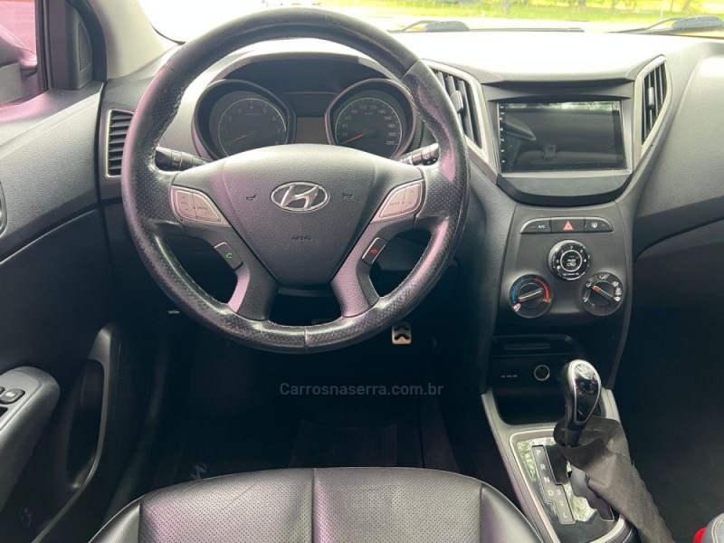 HB20 1.6 PREMIUM 16V FLEX 4P AUTOMÁTICO - 2015 - MONTENEGRO