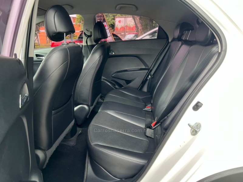 HB20 1.6 PREMIUM 16V FLEX 4P AUTOMÁTICO - 2015 - MONTENEGRO